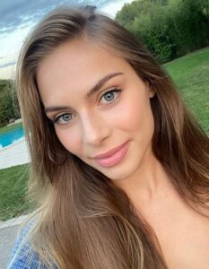 Miss Provence 2020 - April Benayoum